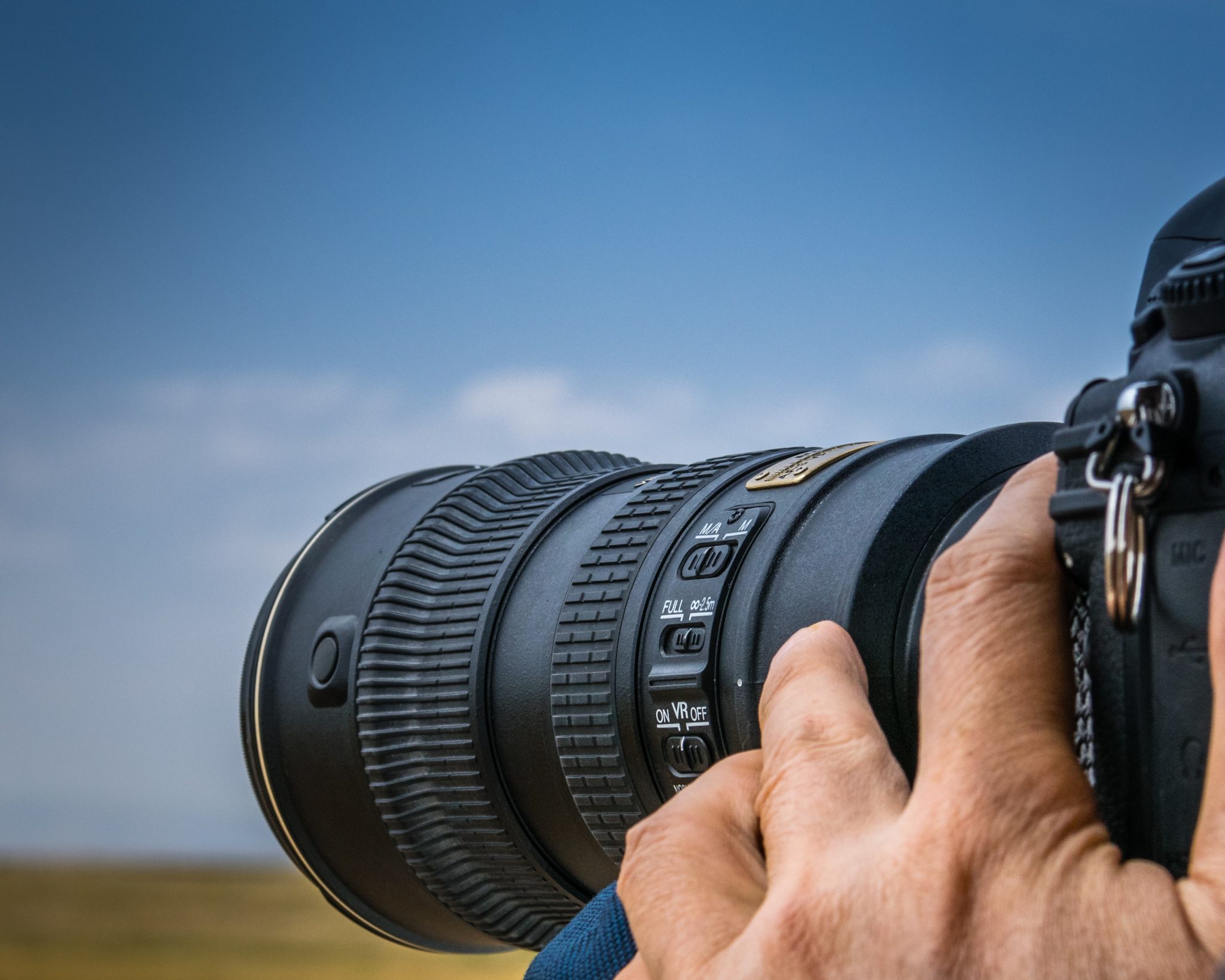 Angled vs Straight Spotting Scope (Key Differences) - BirdingHub